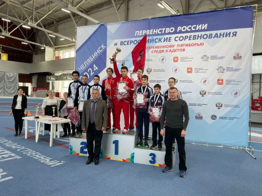 Всероссийские соревнования в Челябинске сегодня открыли двоеборцы и троеборцы!